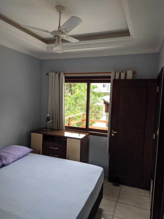Iup House Hostel Blumenau Eksteriør bilde